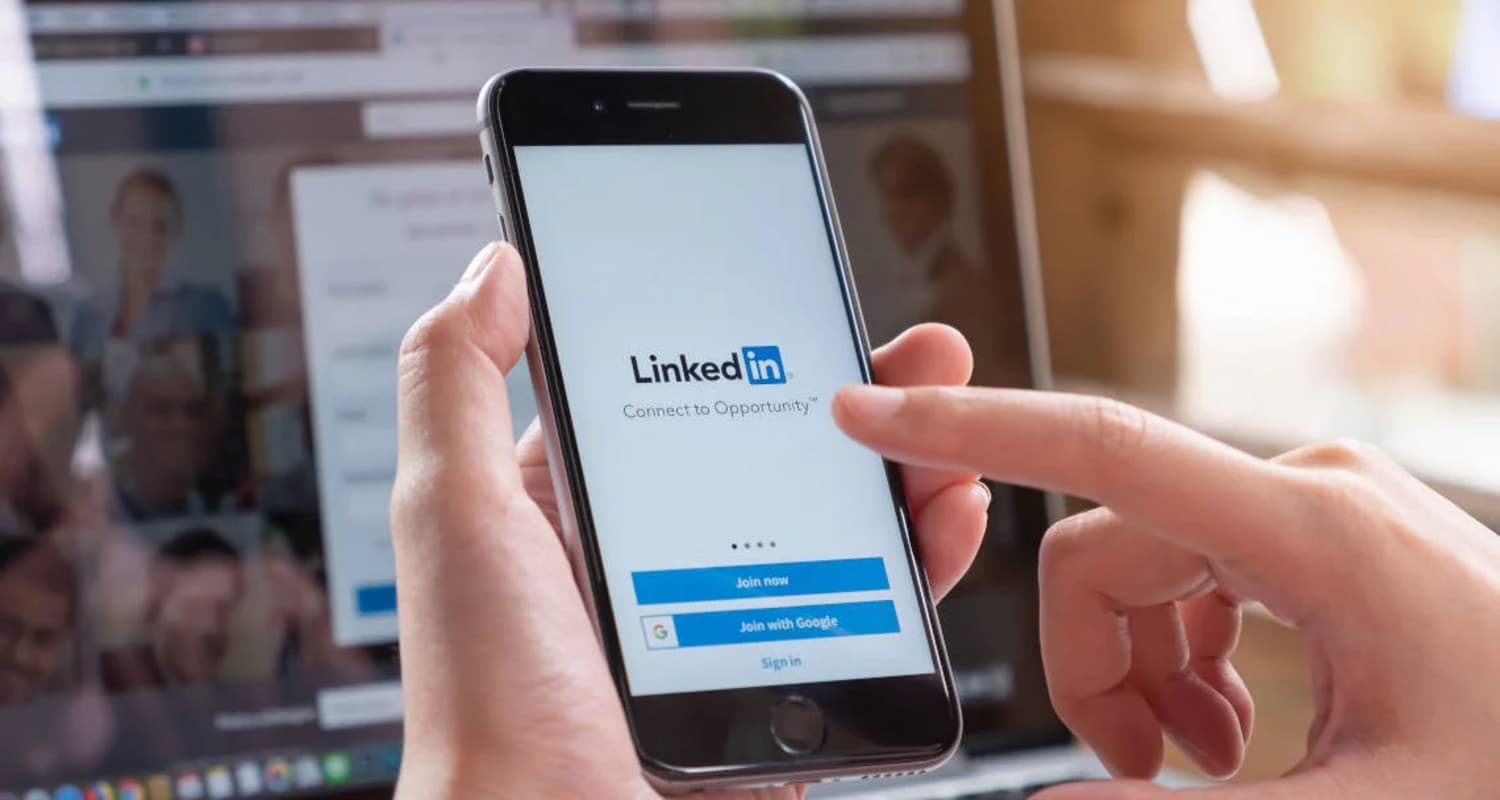 Enhancing UX Research Through Organizational Separation